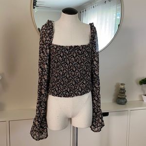 Wild Fable Floral Print Poet Sleeve Crop Shirt